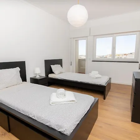 Apartment 2 Bedroom By Innkeeper *