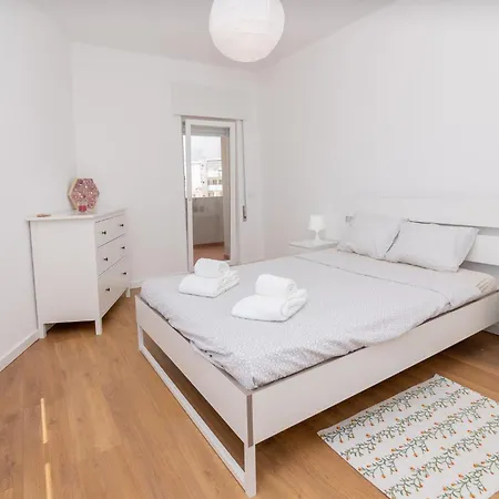 Apartment 2 Bedroom By Innkeeper *